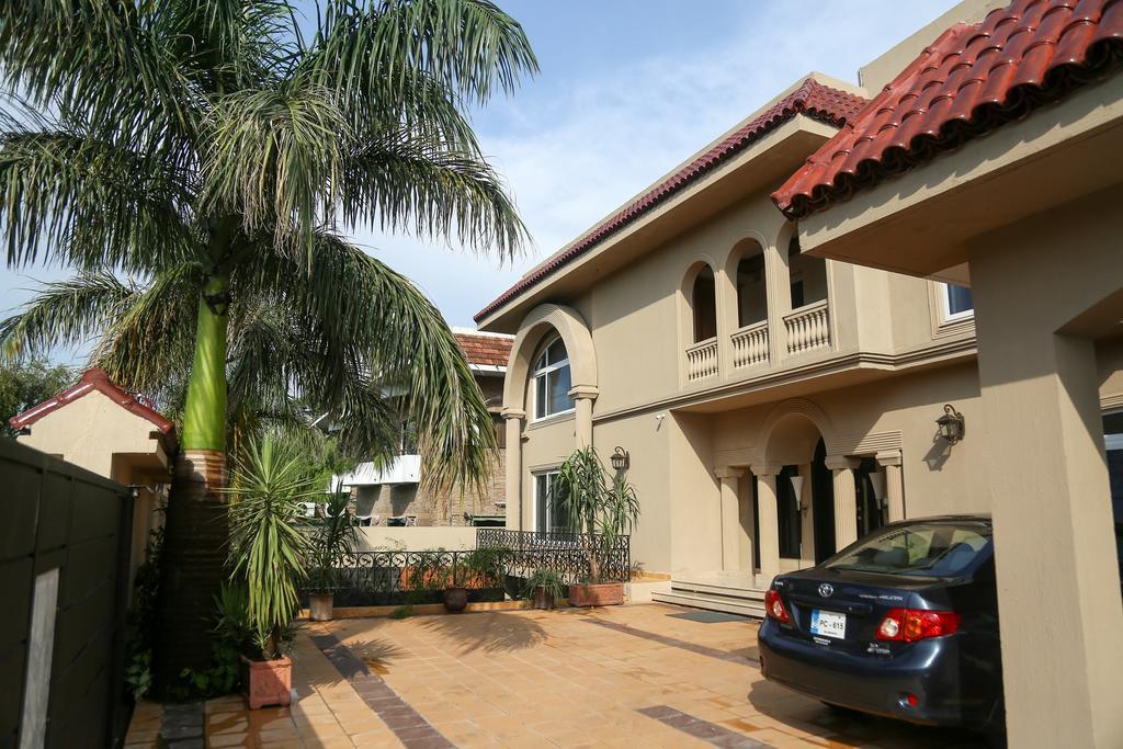 Grace Boutique Hotel Islamabad Buitenkant foto
